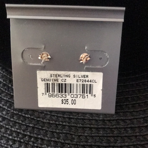 Sterling Silver CZ Earrings Pierced NWT - Picture 3 of 6